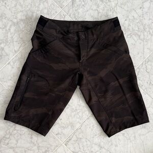Womens MTB Black Camouflage Shorts